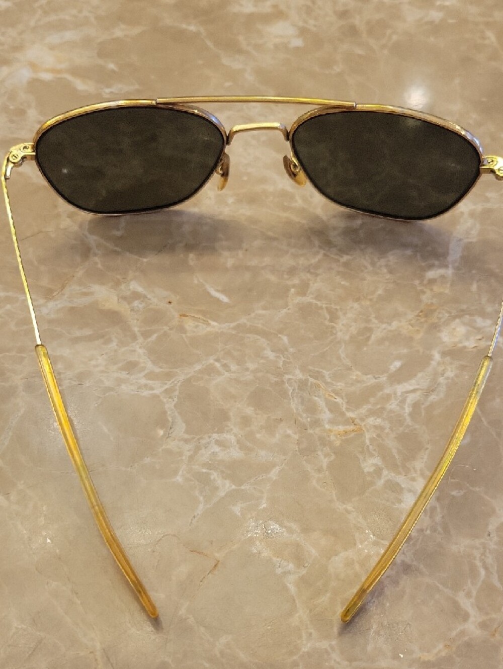 Command/USA Men's Soft Aviator-style Gold Frame Sunglasses with Black Lenses - Picture 5 of 9
